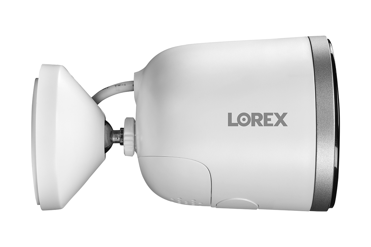 Lorex 2K Spotlight Indoor/Outdoor Wi-Fi Security Camera (32GB, Cloud-Enabled)