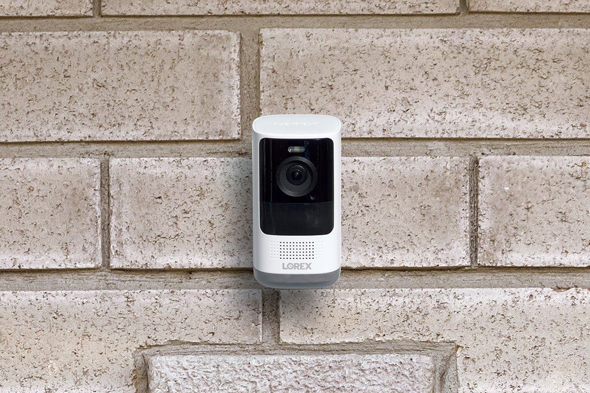 2K Wire-Free, Battery-operated Security System (4-Cameras) - Lorex Technology Inc.