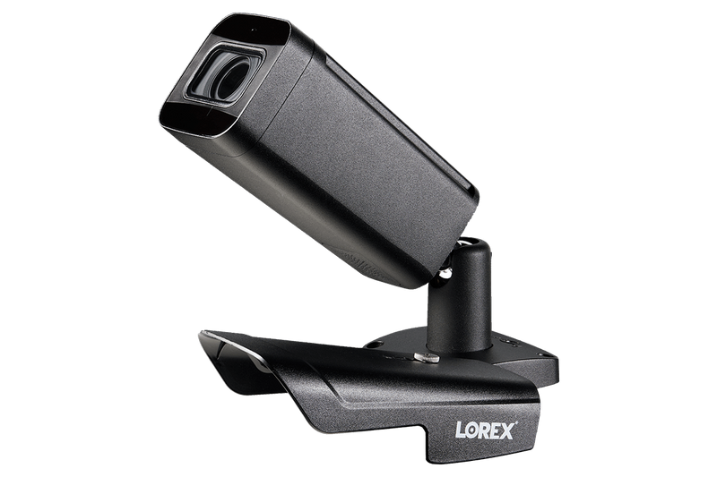 4K Ultra HD Resolution 8MP Motorized Varifocal Outdoor 4x Optical Zoom IP Camera with Real-Time 30FPS Recording and 2-Way Audio
