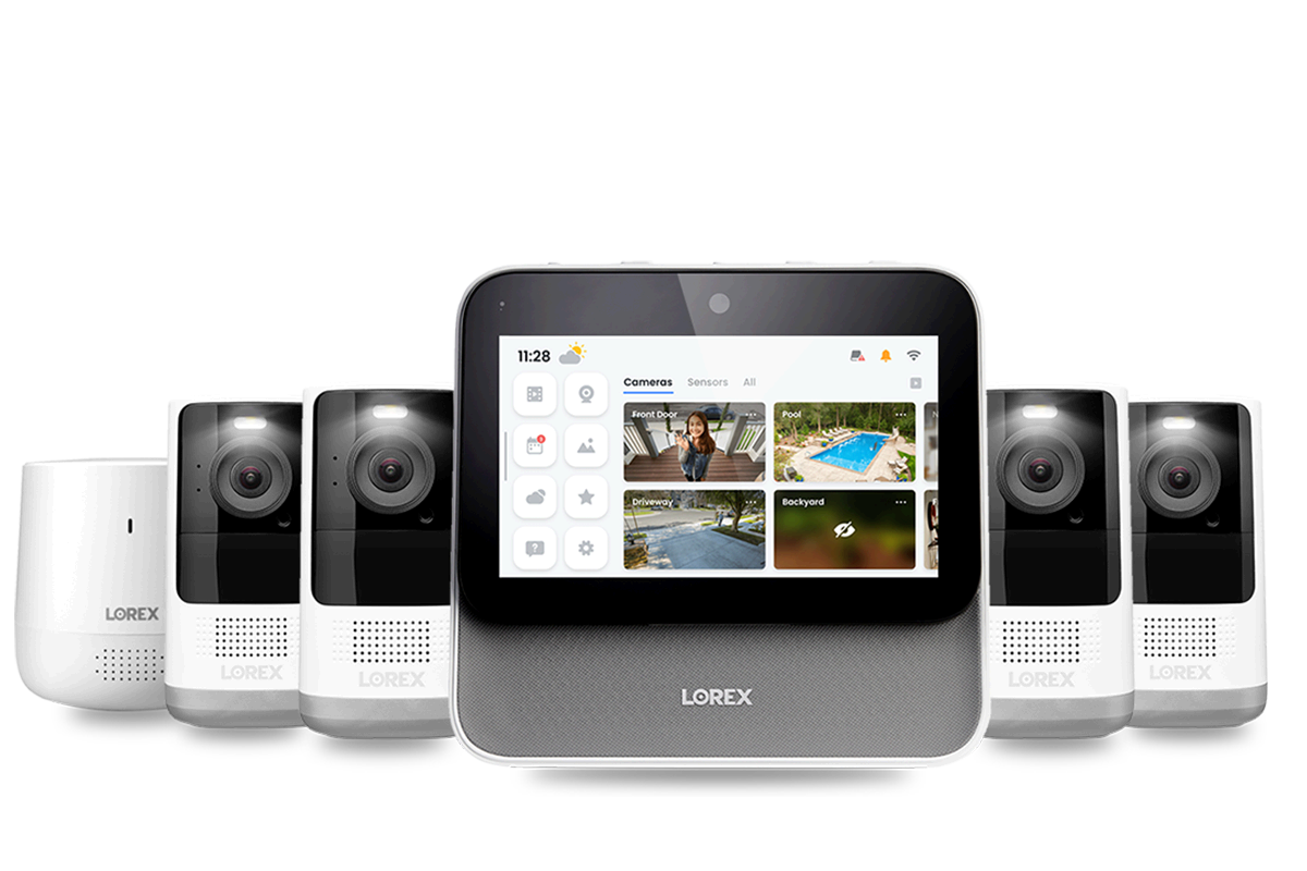 Lorex Smart Home Security Center with Four 2K Battery Operated Cameras and Range Extender