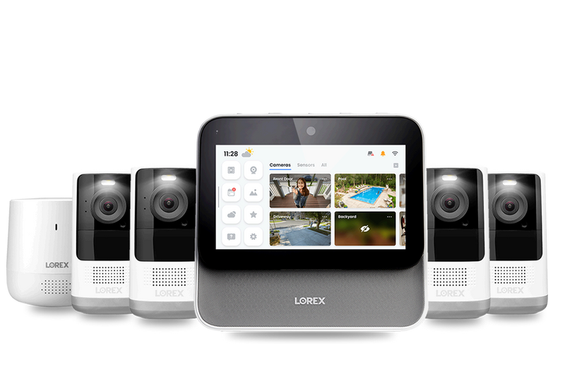 Lorex Smart Home Security Center with Four 2K Battery Operated Cameras and Range Extender