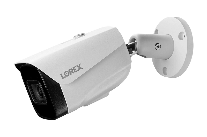Lorex 4K (8MP) Smart IP White Security Camera with Listen-in Audio and Real-Time 30FPS Recording - Open Box