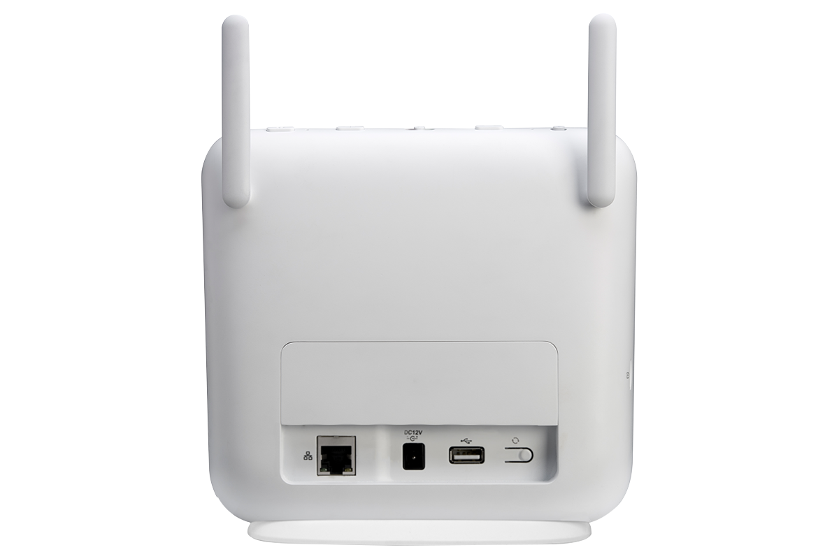 Lorex Smart Home Security Center with 2K Battery Operated Cameras and Range Extender