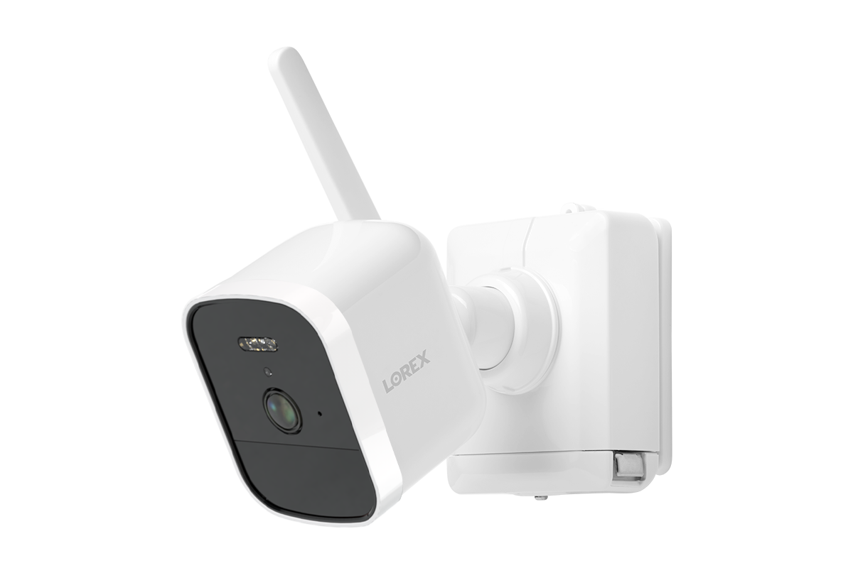 Lorex 4K 1TB NVR System with 2 Outdoor Battery Security Cameras