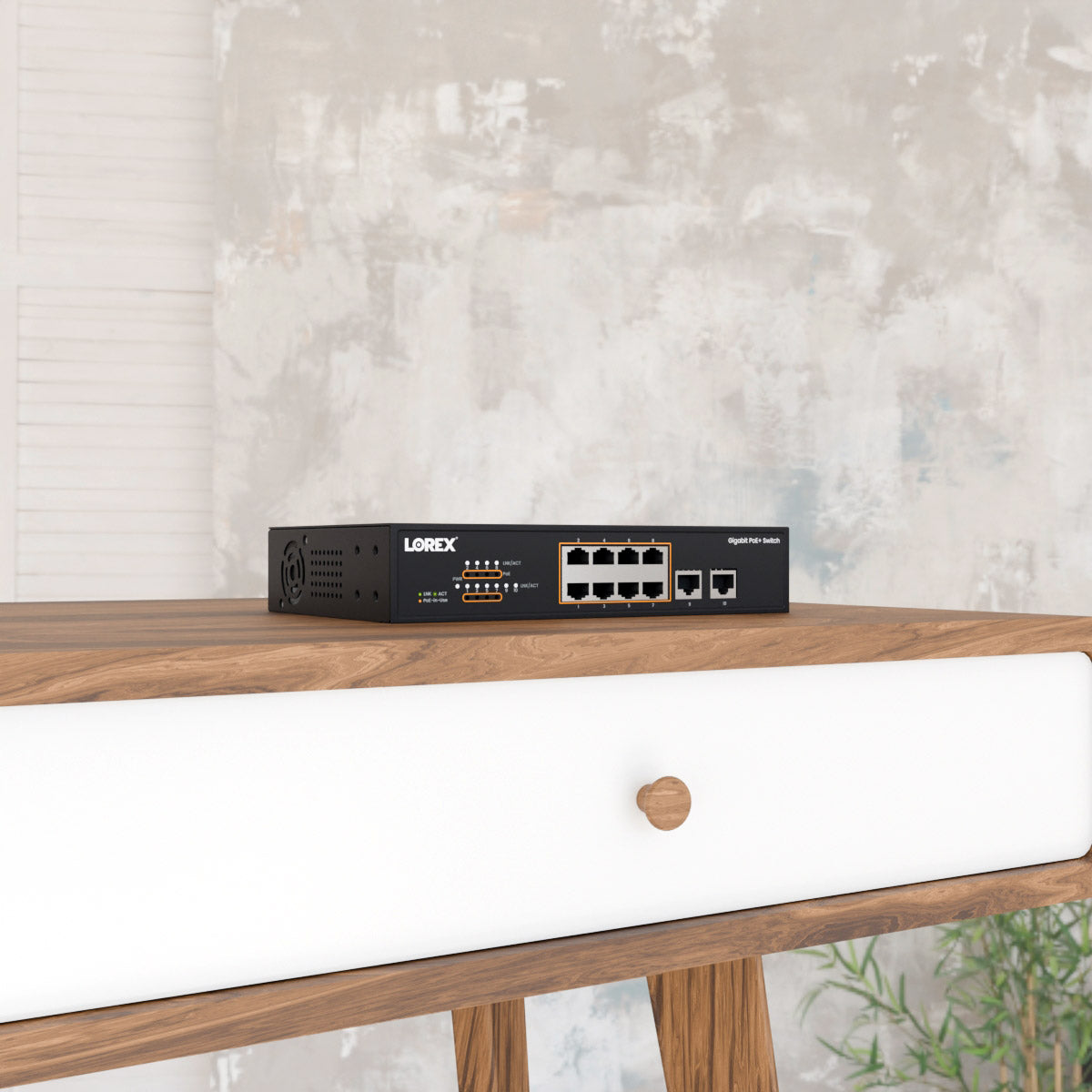 Lorex 8-Port Ethernet Gigabit Ethernet PoE+ Unmanaged Switch with 120W
