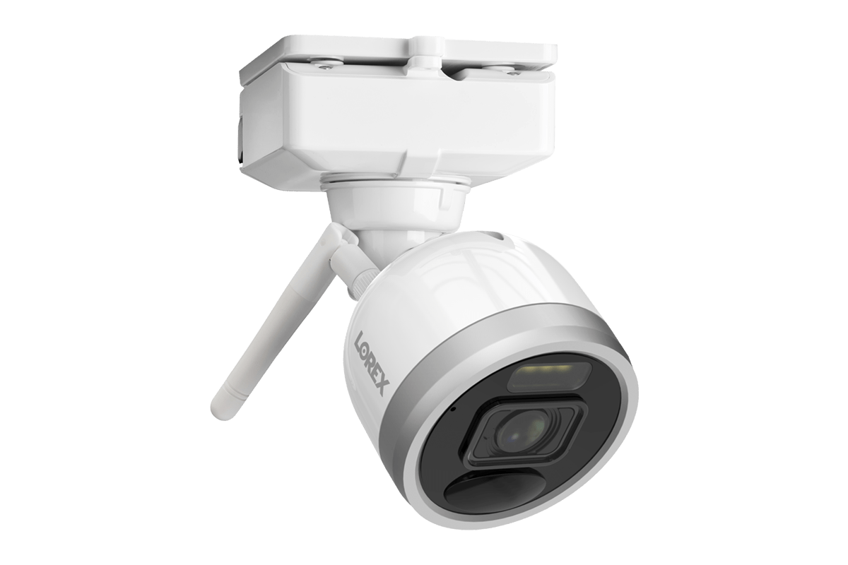 1080p HD Wire-Free Security System with 4 Battery-Operated Active Deterrence Cameras and Person Detection - Lorex Technology Inc.
