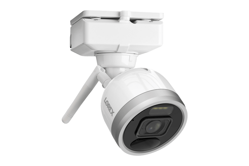 1080p HD Wire-Free Security System with 4 Battery-Operated Active Deterrence Cameras and Person Detection - Lorex Technology Inc.
