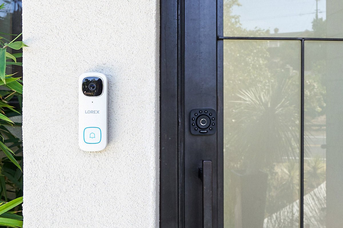 2K Wire-Free, Battery-operated Security System (2-Cameras) with 2K Wi-Fi Video Doorbell - Lorex Technology Inc.