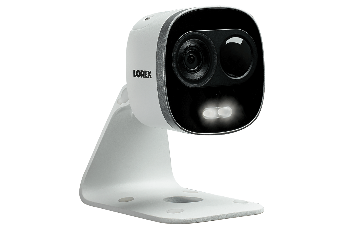 4K Ultra HD IP NVR System with 8 Active Deterrence Security Cameras, 130ft Night Vision - Lorex Technology Inc.