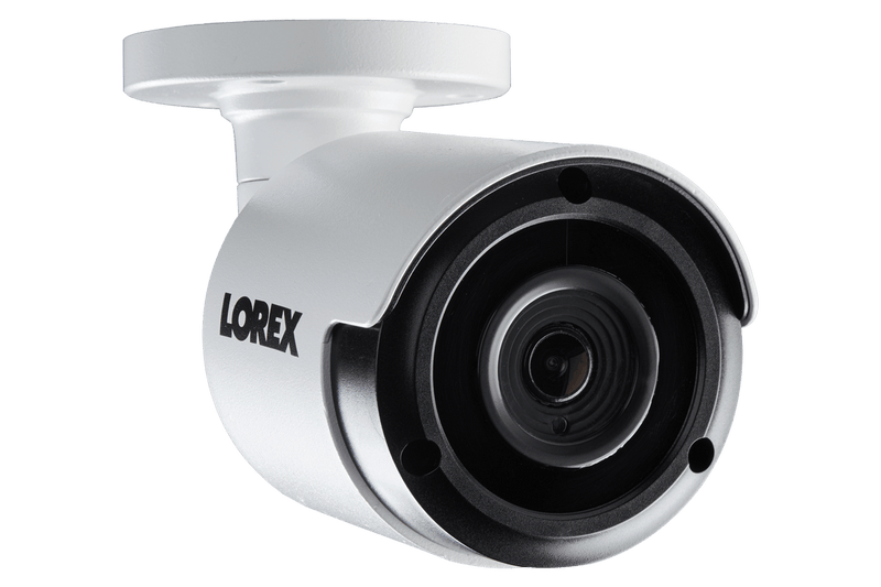 4K Ultra HD IP NVR system with four 2K (5MP) IP cameras - Lorex Technology Inc.