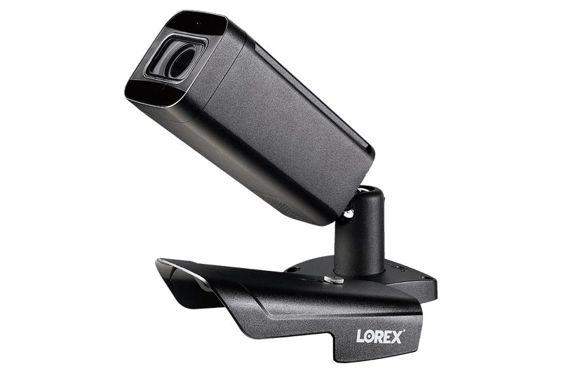 4K Ultra HD Resolution 8MP Motorized Varifocal Outdoor 4x Optical Zoom IP Camera with Real-Time 30FPS Recording and 2-Way Audio (4-pack) - Lorex Technology Inc.