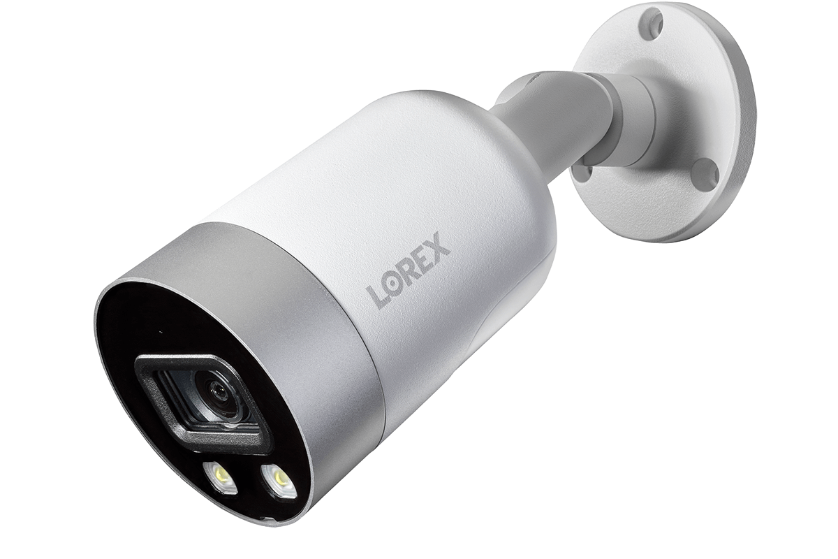 4K Ultra HD Smart Deterrence IP Camera with Color Night Vision (4-pack) - Lorex Technology Inc.