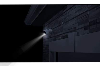 Lorex 4K Analog Active Deterrence Security Camera - Lorex Technology Inc.