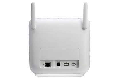 Lorex Smart Home Security Center with Four 2K Battery Operated Cameras and Range Extender - Lorex Technology Inc.