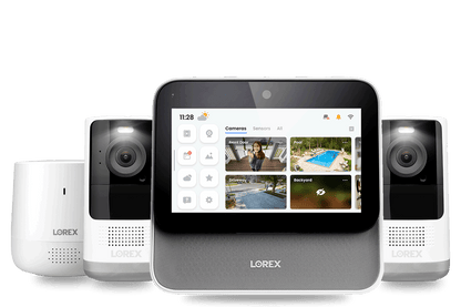 Lorex Smart Home Security Center with Two 2K Battery Cameras and Range Extender - Lorex Technology Inc.