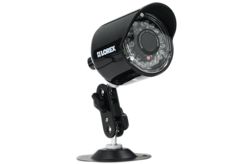 Outdoor security camera with 40FT night vision - Lorex Technology Inc.